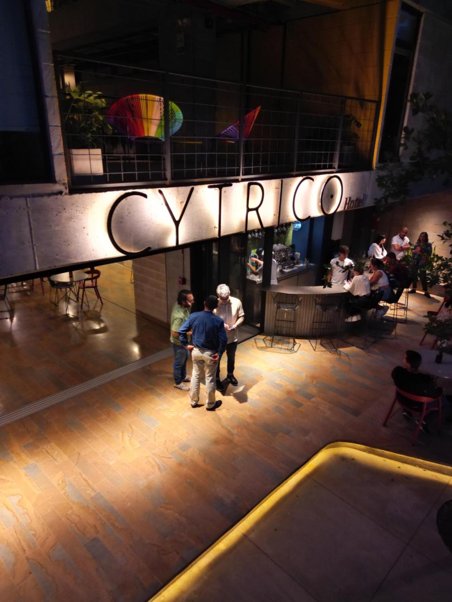 Cytrico Hotel Laureles Estadio メデジン エクステリア 写真